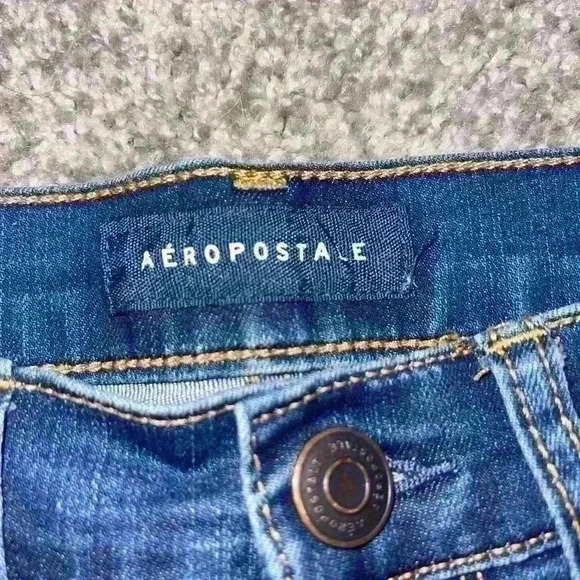 Aeropostale High Rise Skinny Jeans - Picture 3 of 3